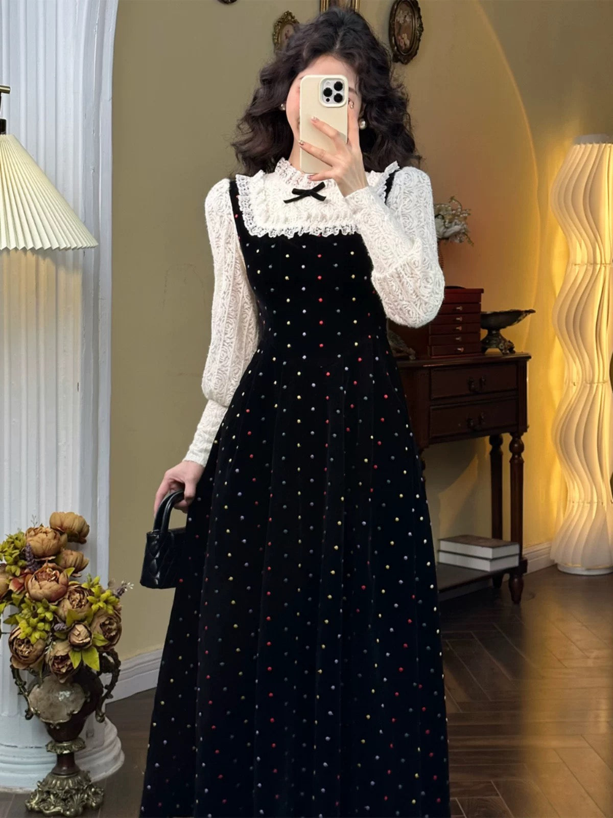 Mrs. Xiao's French Hepburn style starry velvet lace stitching fake two-piece dress for women