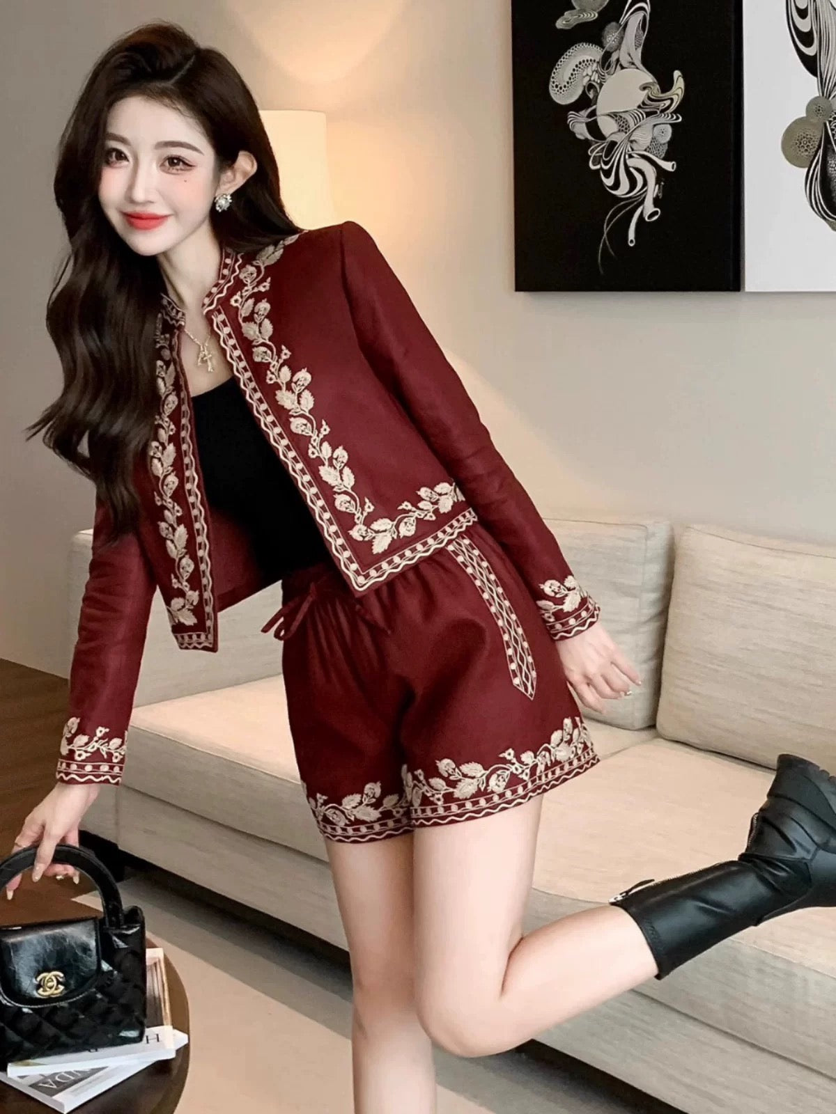 Nanyou niche designer heavy-duty embroidery ethnic style top wide-legged short style street Angora red suit