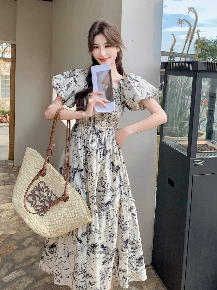 Coffee Break French Ink Floral Dress Women's 2024 New Style Gentle Wind Square Neck Waist Slim Skirt