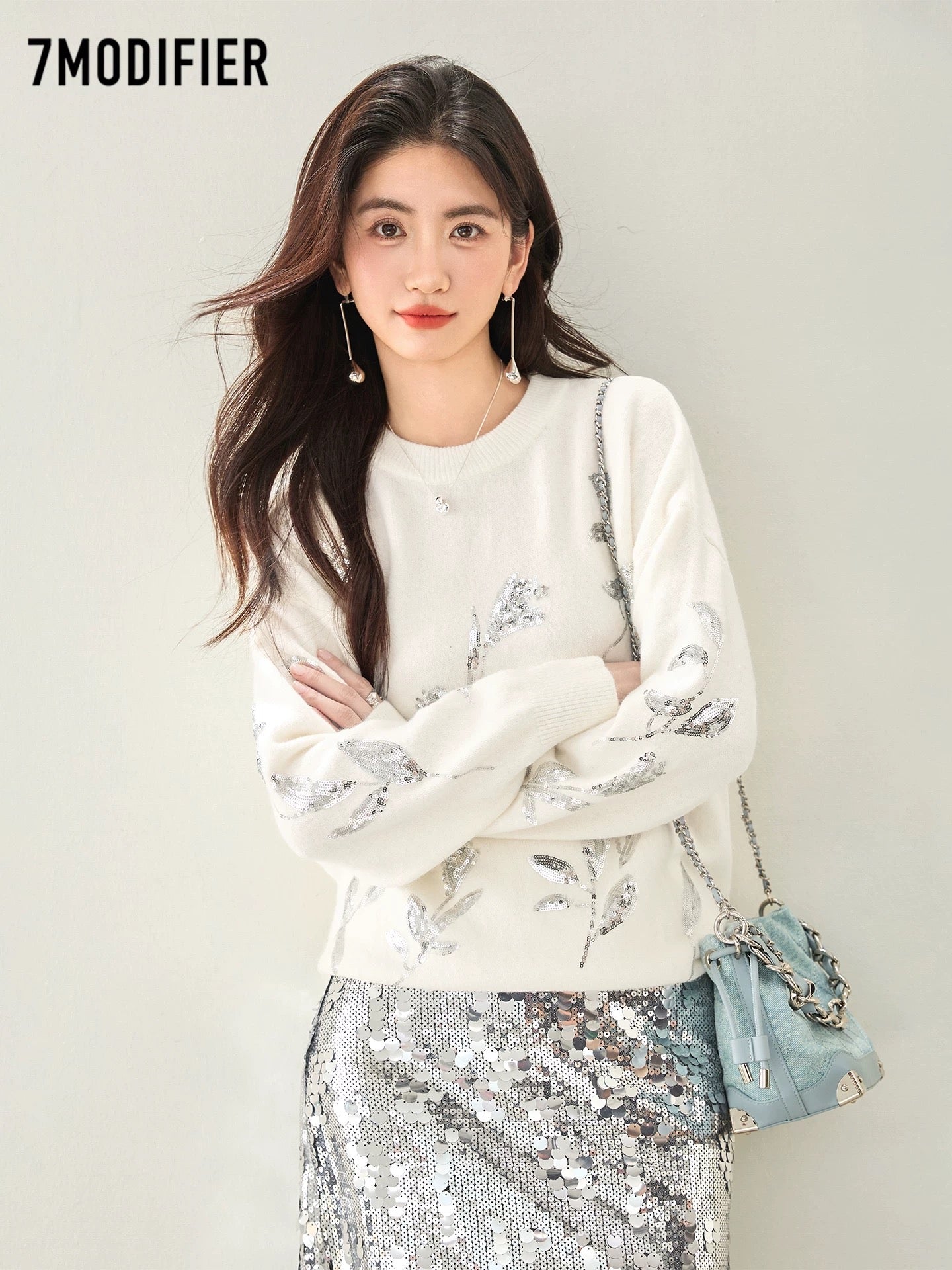 La Chapelle 7M2025 autumn Korean fashion sequin floral design round neck pullover sweater tops for women