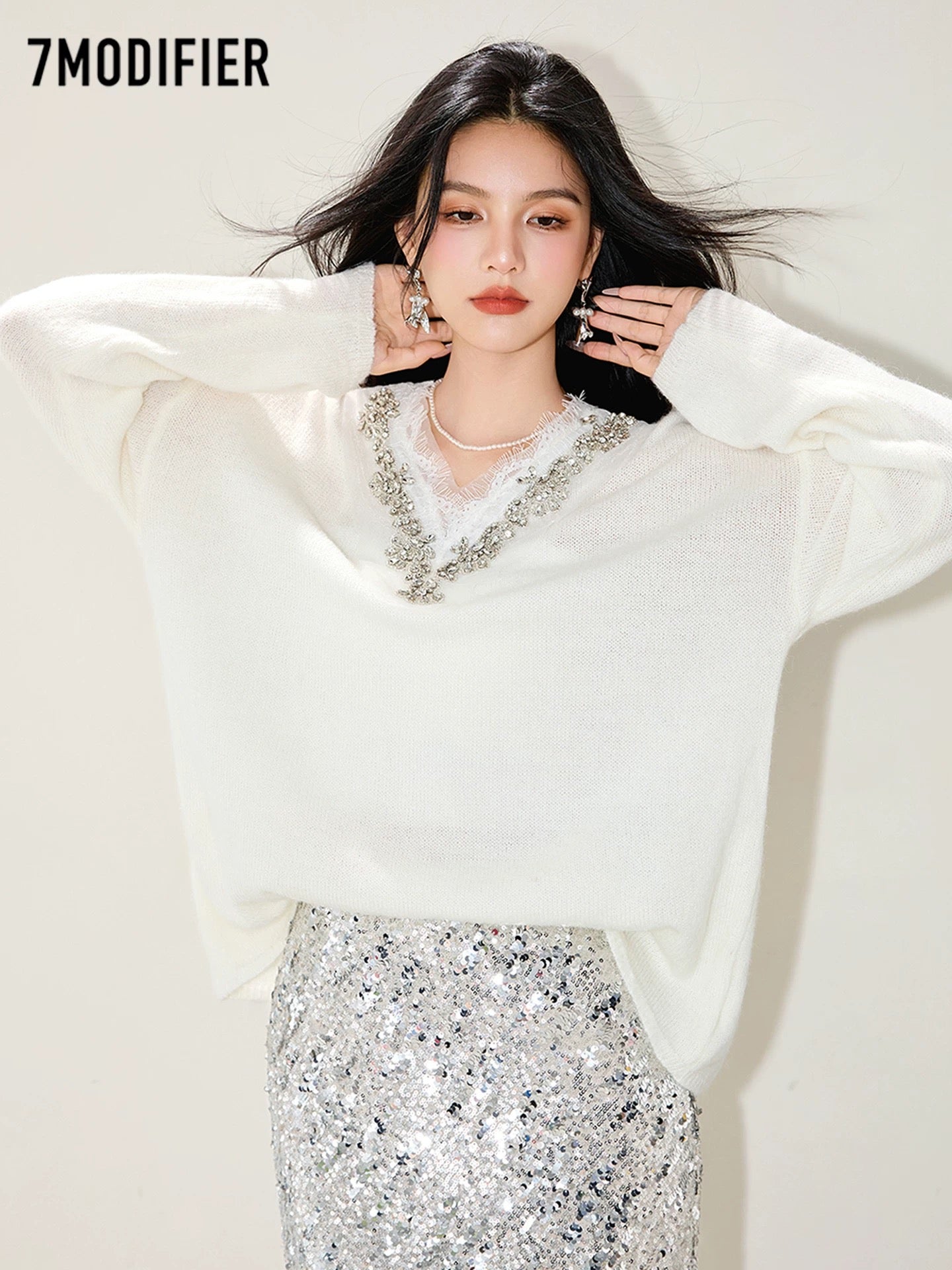 La Chapelle 7M2025 autumn fashion hot diamond lace V-neck loose pullover long-sleeved knitted sweater top for women