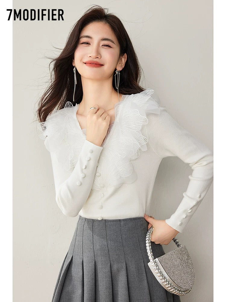 La Chapelle 7M2025 autumn and winter new lace stitching sweater French high-end V-neck top