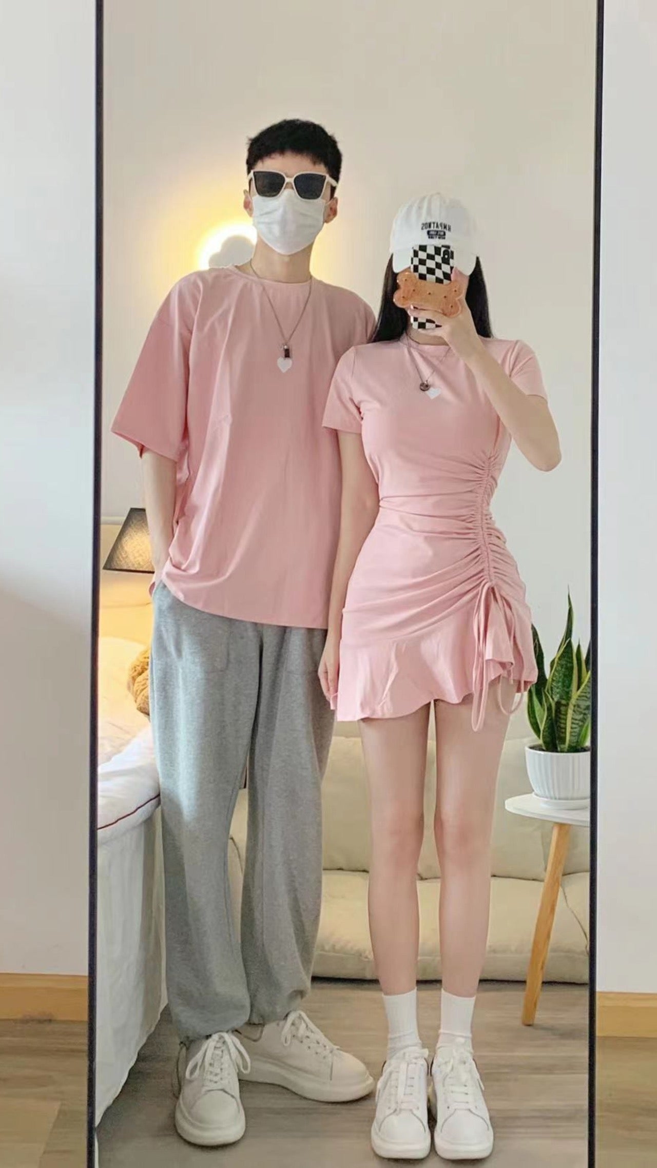Different couple clothes summer clothes 2023 new spring and summer t-shirt skirt suit one skirt and one clothes design sense niche