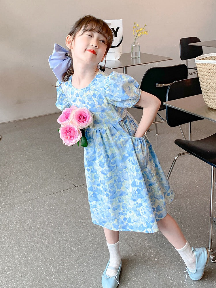 Girls summer dress 2023 new foreign style children's skirt summer little girl floral puff sleeve princess dress