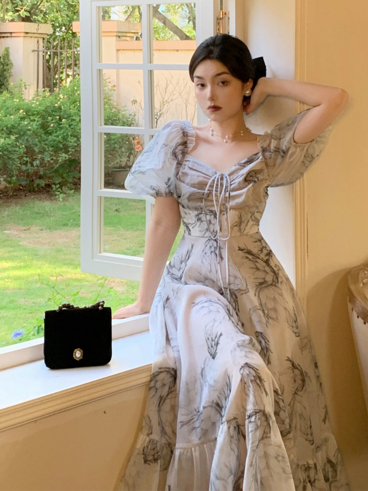 Tang Gongzi Tea Break French Dress Palace Style Puff Sleeves Slim Waist Temperament Royal Sister Fairy Skirt Super Fairy Forest