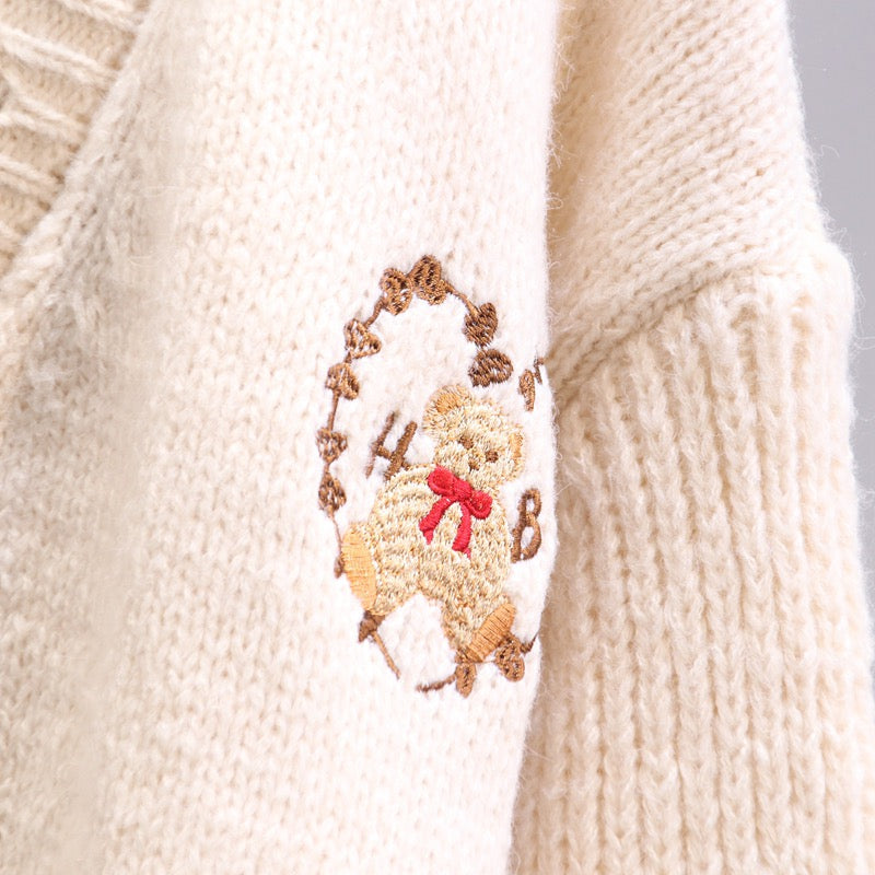 Hole Cartoon Embroidered Sweater Jacket Women Autumn and Winter 2023 New Loose Lazy Style Design Sense Knitted Cardigan
