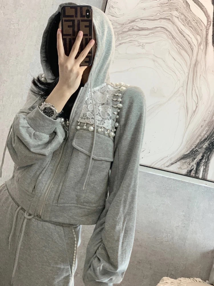 Early autumn new salt fried street age-reducing Hong Kong style retro chic fashion hooded sports trousers two-piece suit women's tide 1671