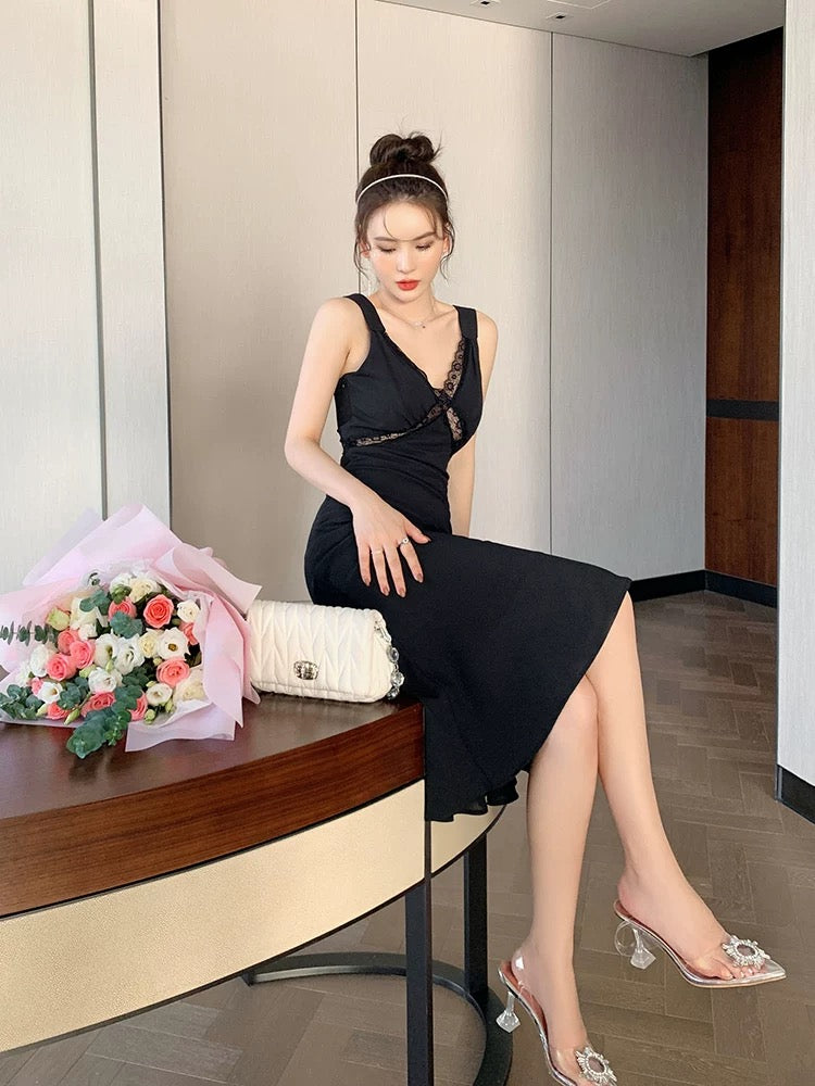 European station French lace hollow backless dress long feminine high- Lee Nhi Boutique European station French lace hollow backless dress long feminine high- Lee Nhi Boutique