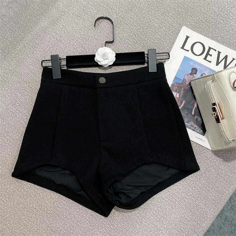 2022 summer new French style all-match Western style slim slimming design irregular side high waist casual shorts women 1608