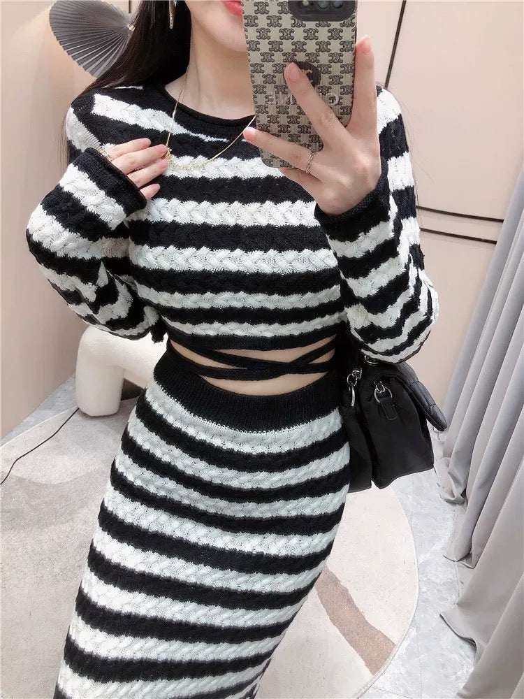 Korean version of pure desire style suit women's autumn striped short knitted sweater top + high waist hip skirt two-piece set