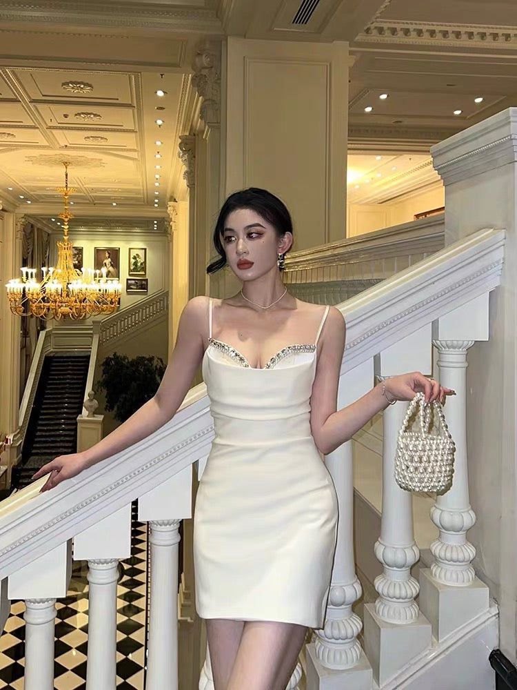 Sexy white suspender dress female summer pure desire style chic stunning high-end sexy hot girl backless waist skirt 2694