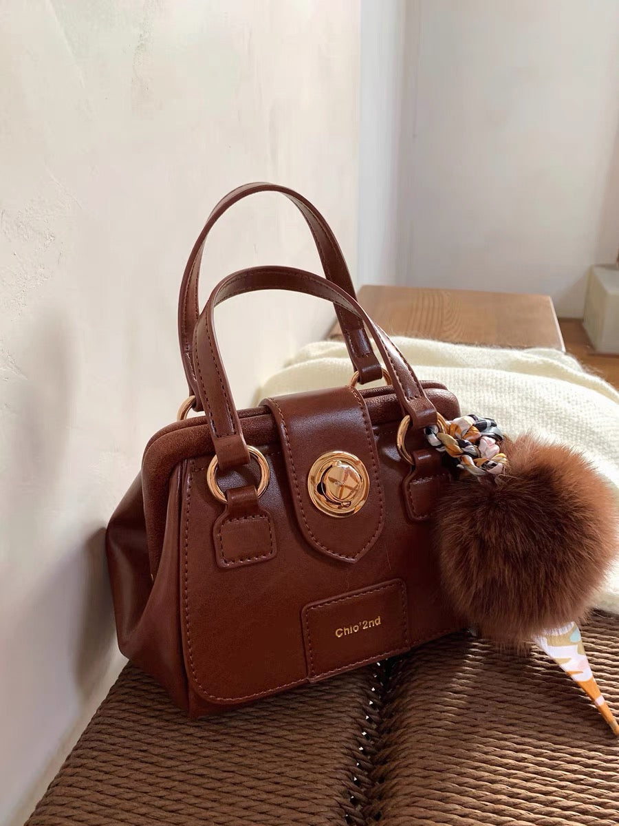 Nanfeng Chio2nd Nagoya handbag women's popular this year's popular retro commuter small bag shoulder messenger bag