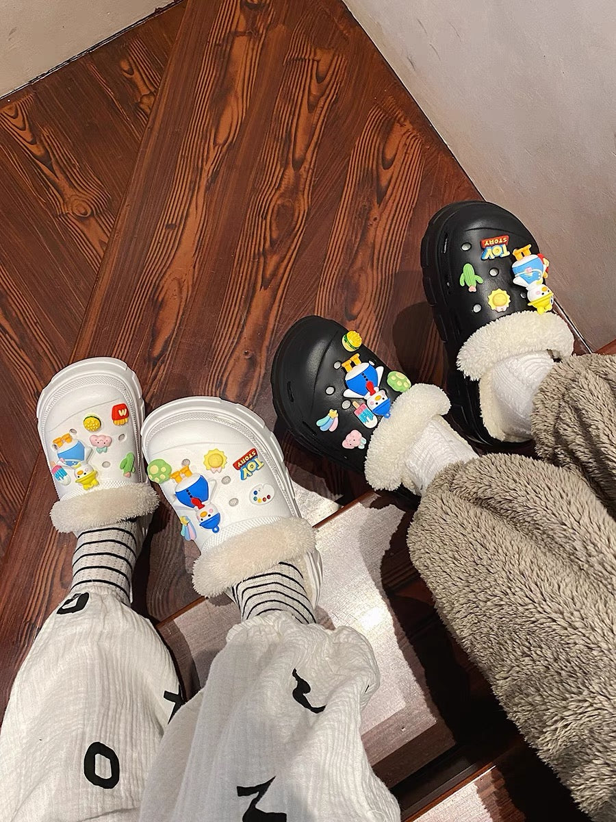 Net red Baotou cute cotton slippers women's outer wear autumn and winter 2022 new anti-slip thick bottom stepping on the shit feeling plush slippers