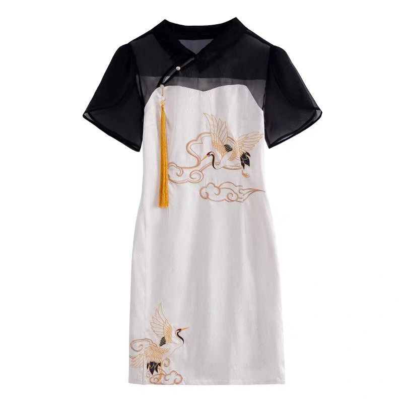 Improved version of cheongsam women's summer young style 2022 new Chinese style national tide skirt crane embroidery dress 1515