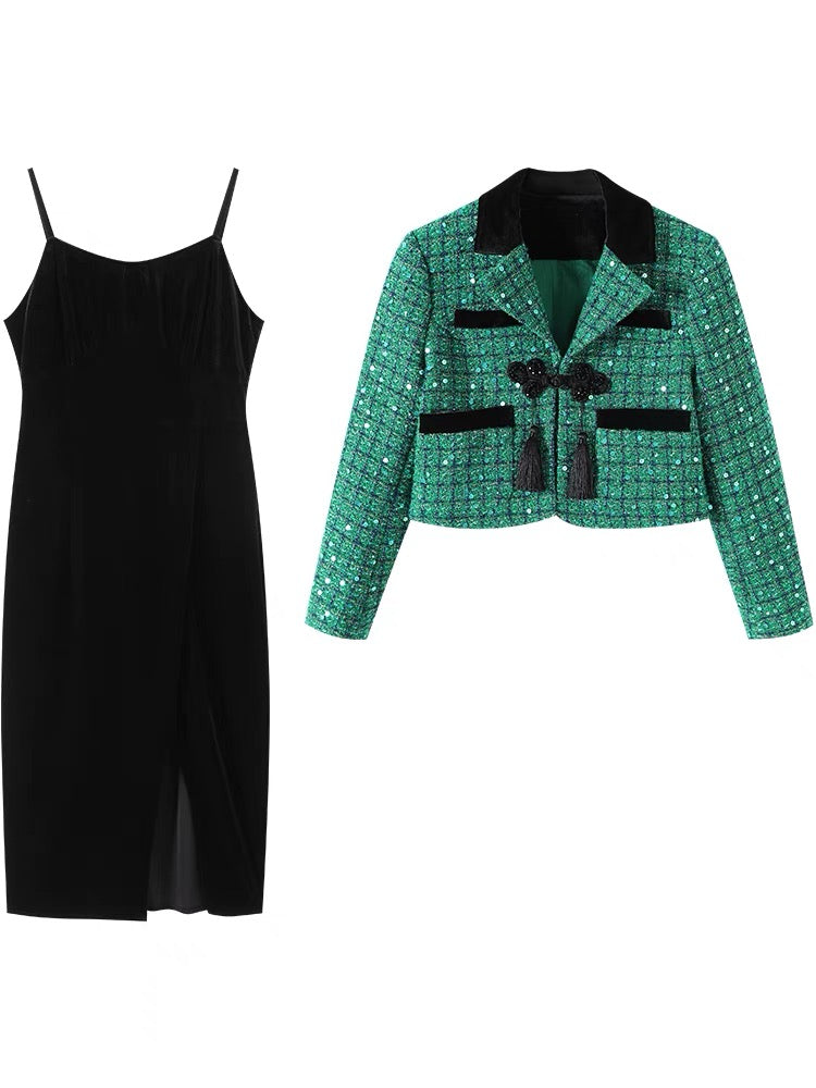 Early autumn women's suits light cooked 2022 new autumn tweed coats suspenders skirt two-piece salt series ladies suits