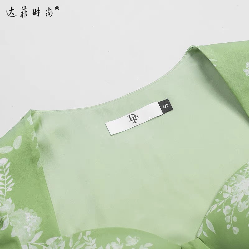 2022 summer new fashion square neck puff sleeves waist asymmetrical pleated split green printed dress