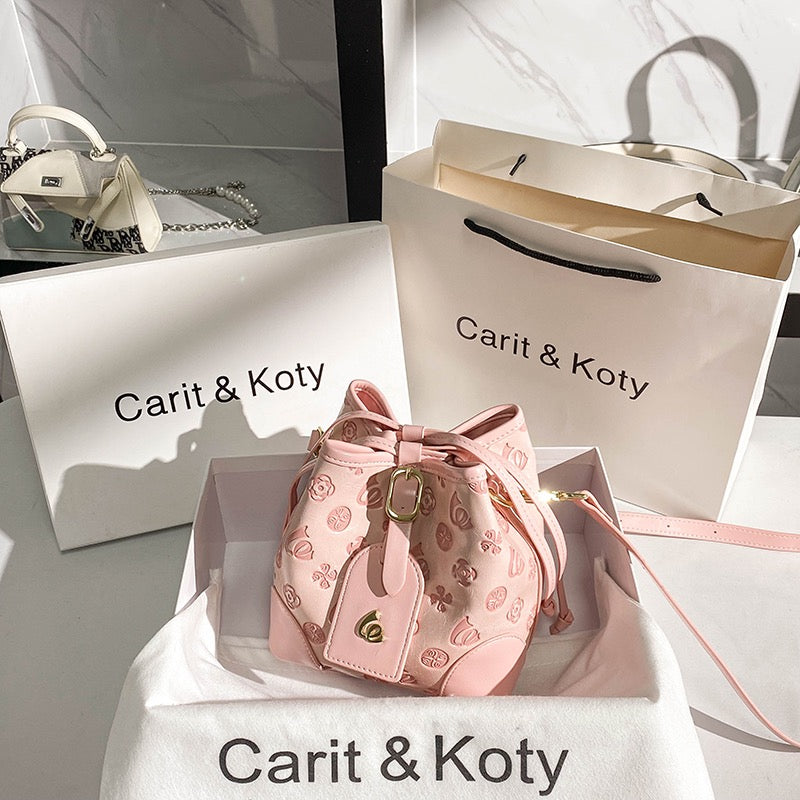 Niche light luxury rhinestone bag women's autumn 2021 new trendy diamond-studded bucket bag mini handbag chain messenger