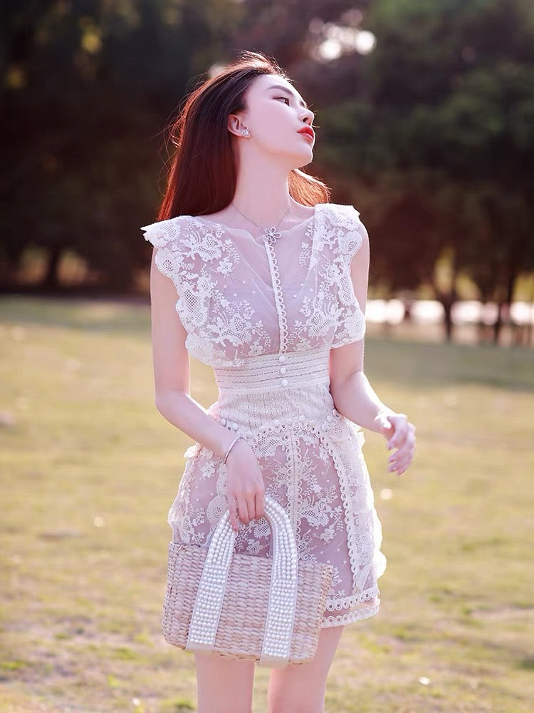 High-quality sexy translucent lace dress 2022 new female summer ladies heavy industry white waist slim skirt