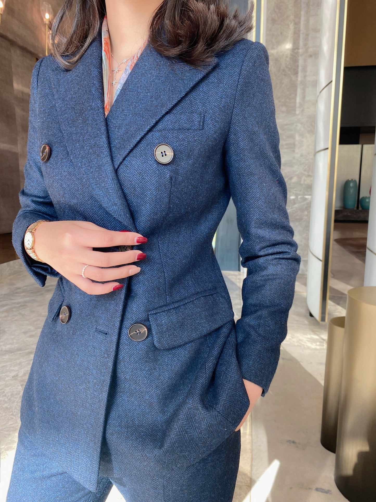 Autumn and winter thickened navy blue herringbone pattern suit jacket wool woolen warm commuting slim micro boot pants work wear women