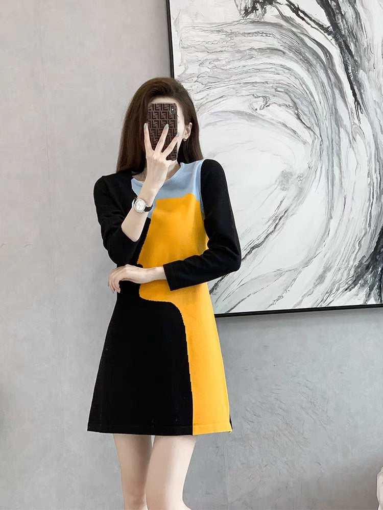 Autumn temperament knitted dress 2022 new women's autumn and winter French high-end small sweater skirt autumn