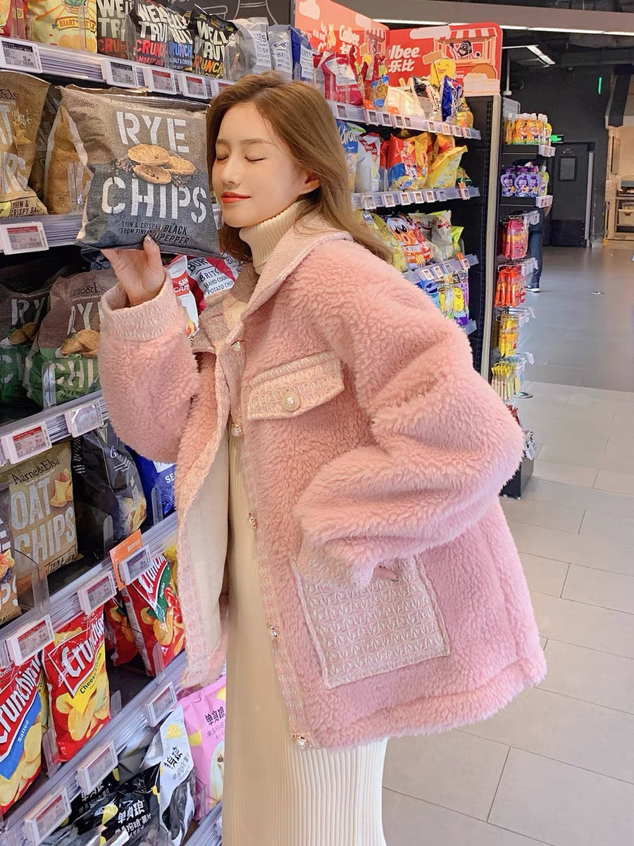 Pink lambswool coat women's autumn and winter short style small man 2022 new thickened Korean version loose fur integrated trend