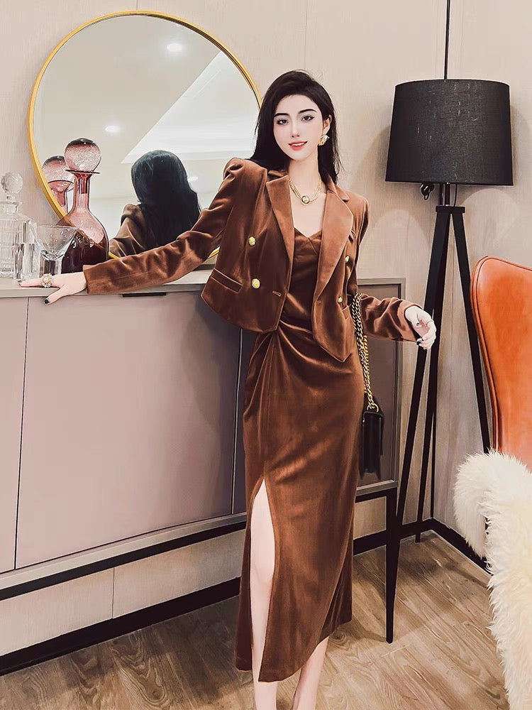 Feijie customized light luxury gold velvet dress 2022 winter new women Lee Nhi Boutique Feijie customized light luxury gold velvet dress 2022 winter new women Lee Nhi Boutique