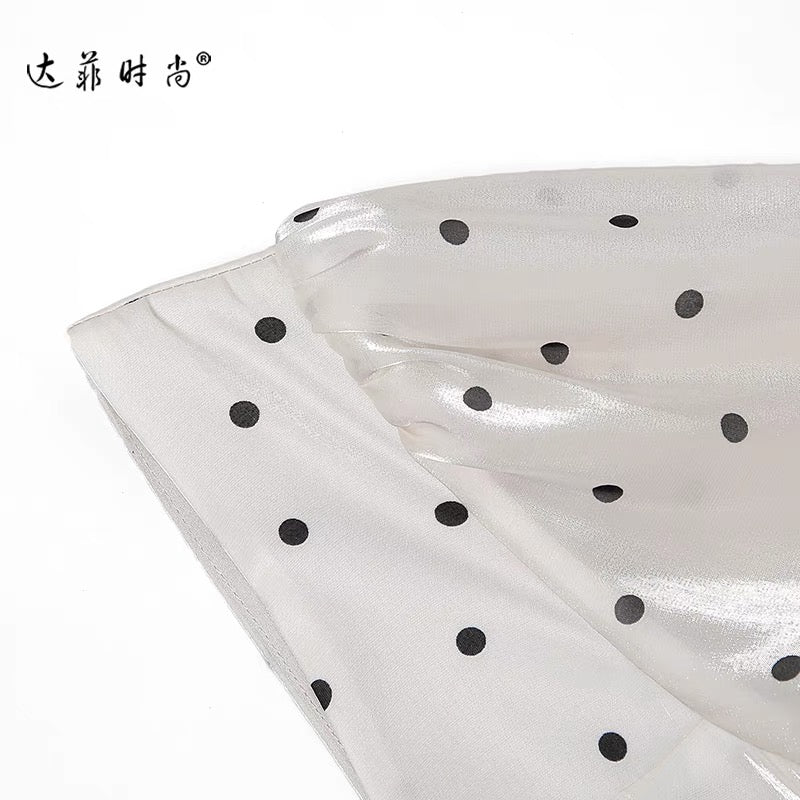 Summer dress 2022 new women's French polka dot dress temperament waist short sleeve slim mid-length dress