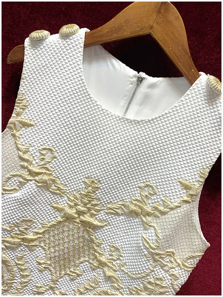 Temperament ladies high-end custom jacquard heavy industry beaded sleeveless A-line skirt dress Western style 2022 summer new