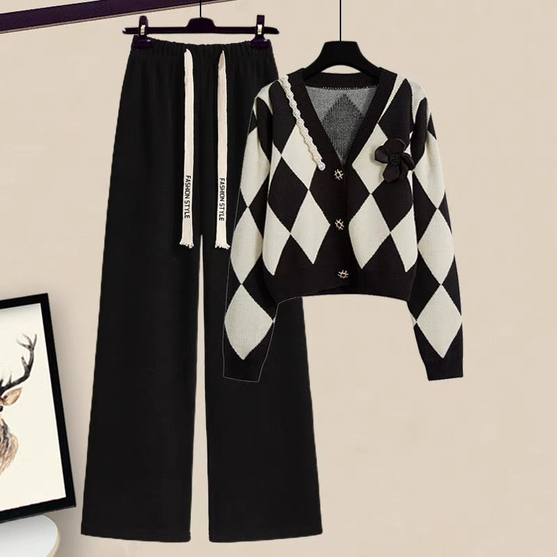 Autumn Xiaoxiang style knitted cardigan coat high waist pants wide leg pants casual fashion suit women's autumn two-piece suit