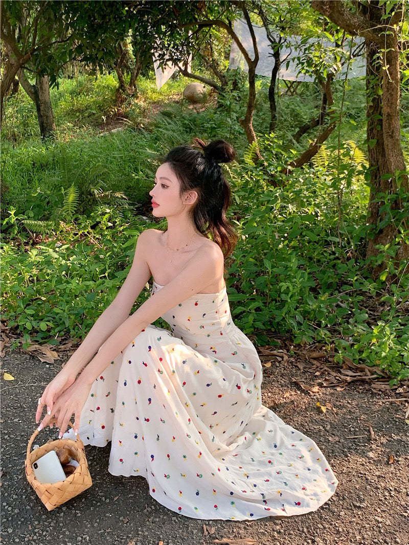 Beige floral one-shoulder tube top dress women's summer sweet hot girl waist slim backless mid-length skirts