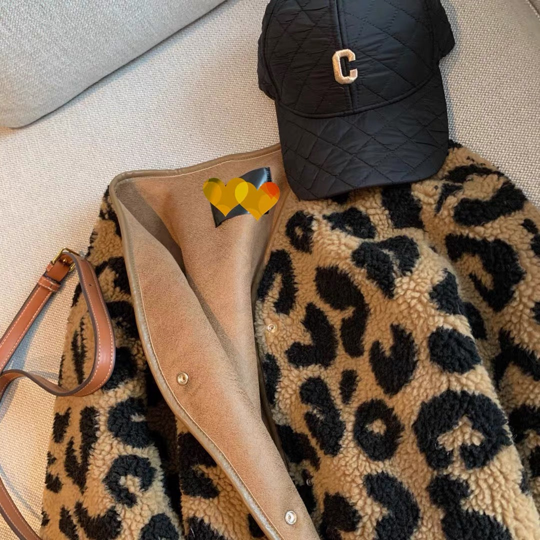 Leopard-print fur all-in-one short jacket women's autumn and winter all-match 2022 new Korean version loose and thin casual thickened top