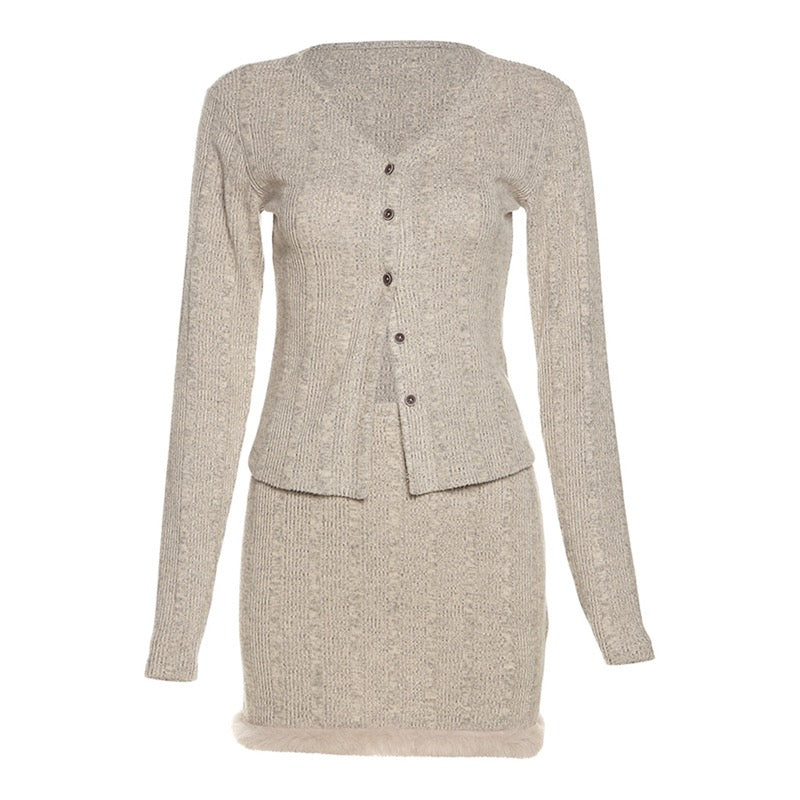 #Sisjuly#Hong Kong-flavored retro lazy style single-breasted knitted top + high-waist slimming skirt two-piece set for women