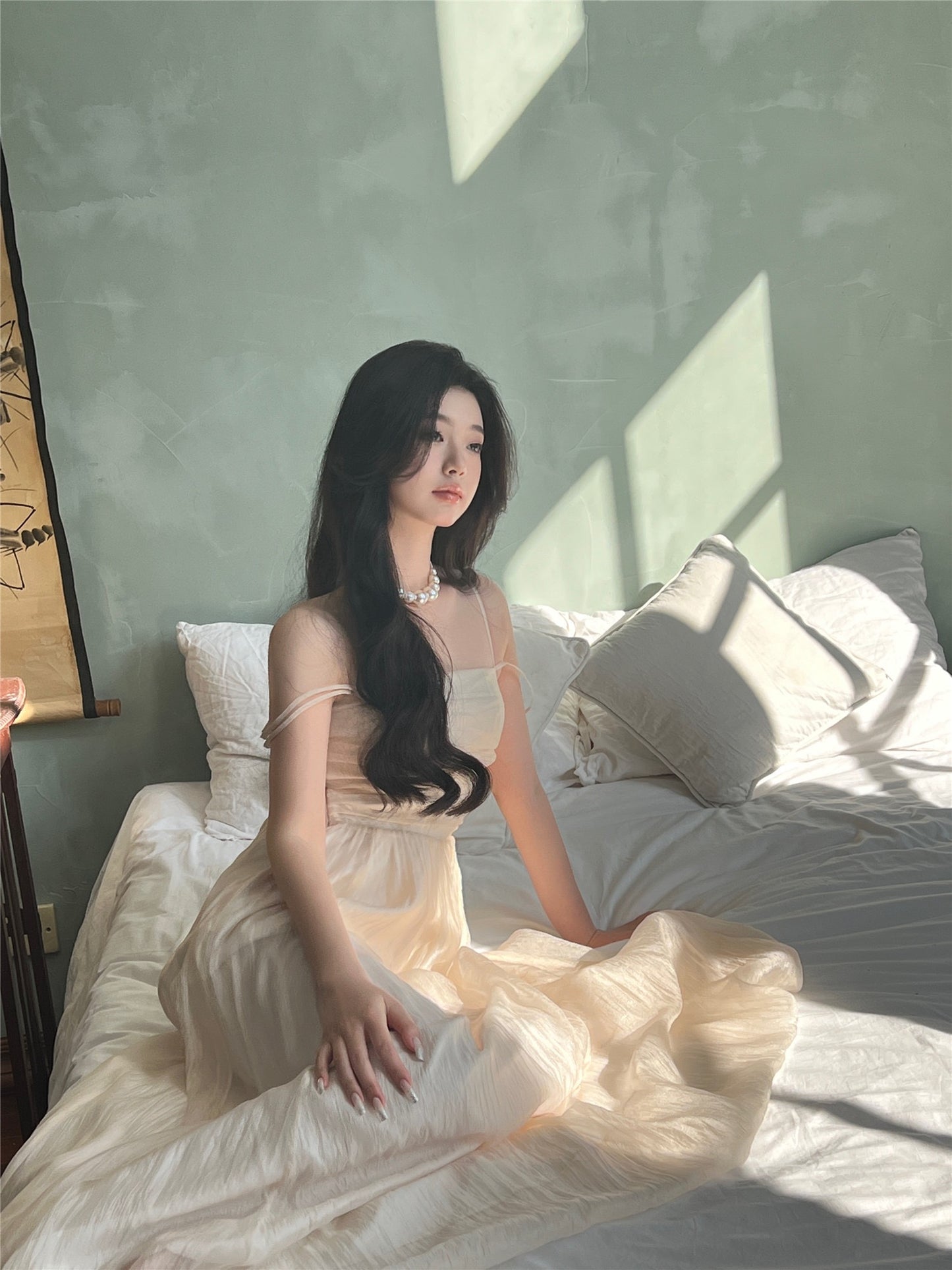 Laidan meow 2023 spring and summer new solid color pleated new Chinese style atmosphere elegant temperament waist waist suspender dress