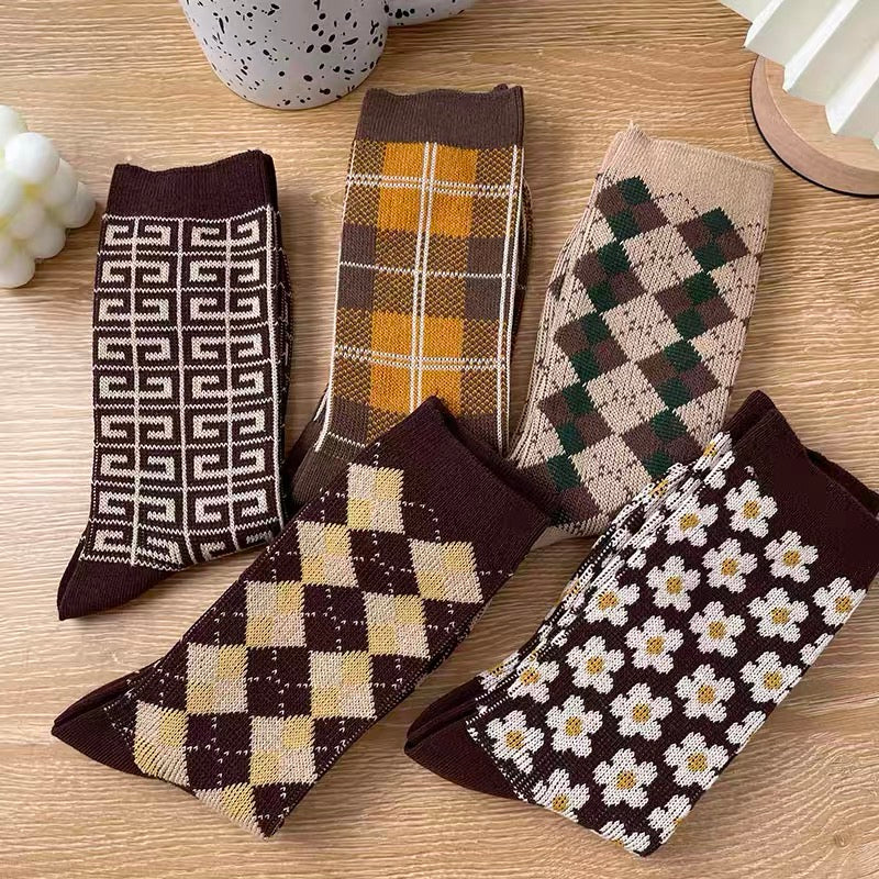 Double-needle double-way socks women's autumn and winter mid-tube stockings retro Hyun Ya flower cotton curry color spring and autumn long tube ins tide