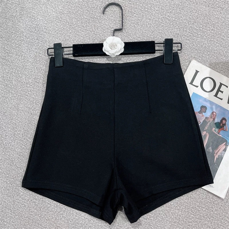 2022 summer new French temperament, all-match, slim and irregular high waist casual suit shorts women 1609