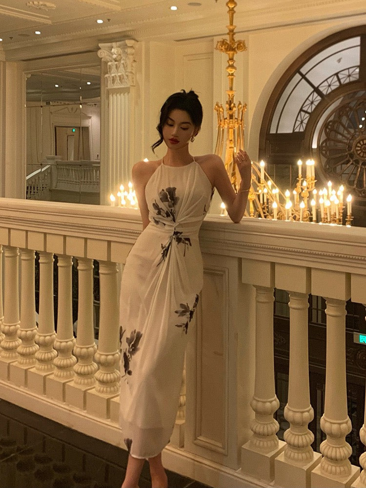 New Chinese style ink printing dress 2023 women's new national style gentle temperament advanced sense pleated waist long skirt