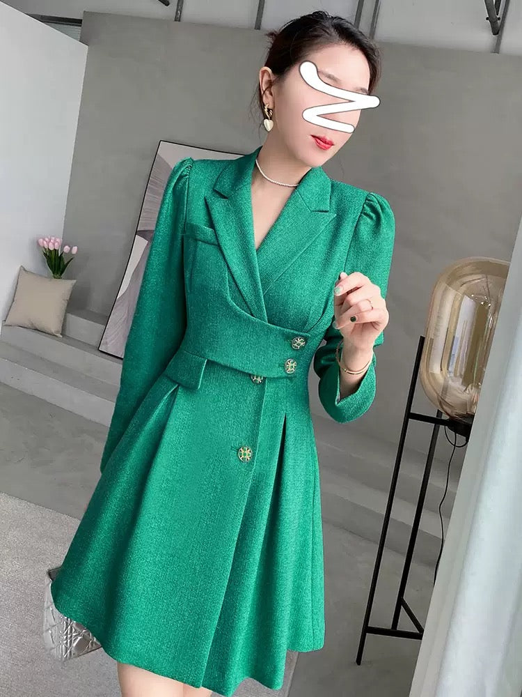 Autumn dress small fragrance style dress high-quality temperament goddess Fan commuting to show thin tea break suit skirt design niche winter 1822