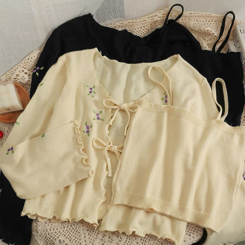 Suit women's new bow tie embroidered loose long-sleeved sweater jacket with short knitted suspenders wrapped around the chest