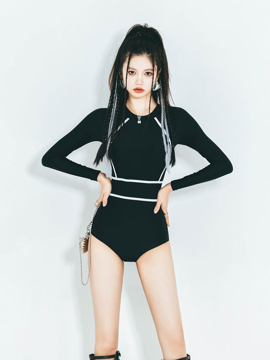 Junior Qi long-sleeved European and American style swimsuit zipper high collar slimming cover belly conservative ins style one-piece swimsuit