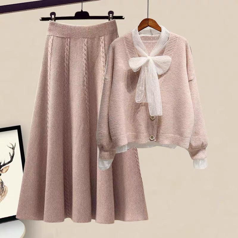 Autumn 2021 new women's clothing early autumn temperament goddess fan knitted sweater skirt fashion suit women's two-piece