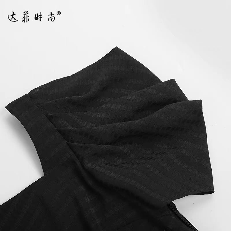 Summer women's clothing 2022 new temperament sexy French short-sleeved waist slim black dress long skirt skirt woman