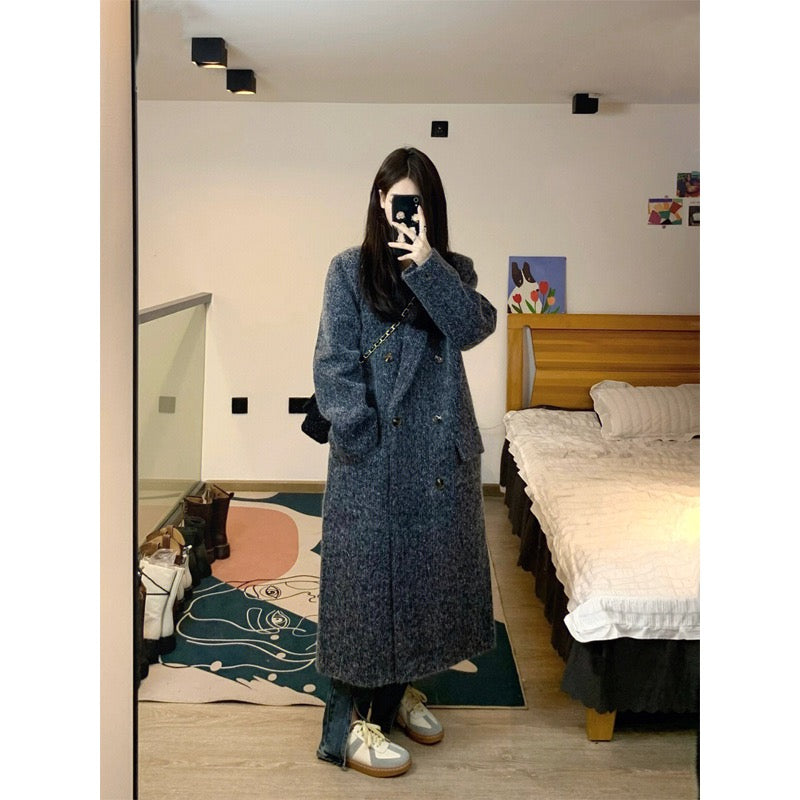 High-end small gray mid-length coat women's autumn and winter design sense niche thickened padded woolen coat