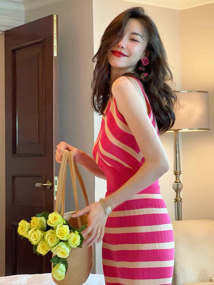 Haze "Strawberry Bubblegum" Hong Kong style retro striped knitted vest skirt two-piece female pink suit 1251