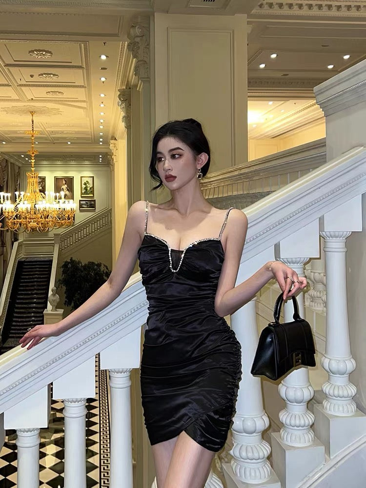 Sexy black suspender dress female summer ladies light luxury chic stunning pure desire wind waist satin little black dress