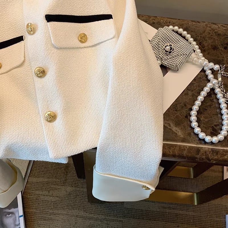 White small fragrance coat women's 2022 autumn new French style high-end high-waist short top with fried street temperament 1471