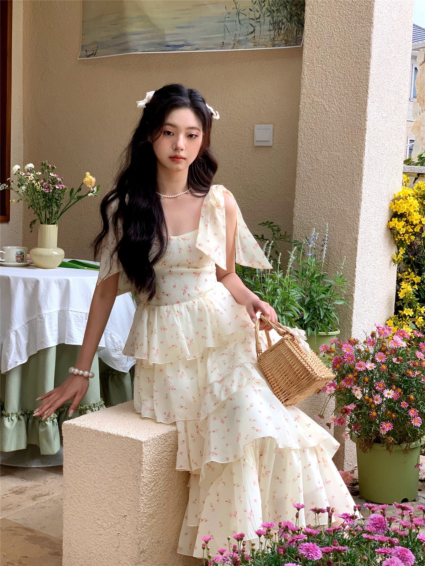 Laid meow 2023 spring and summer new floral bow tie sleeveless sweet temperament waist long cake skirt