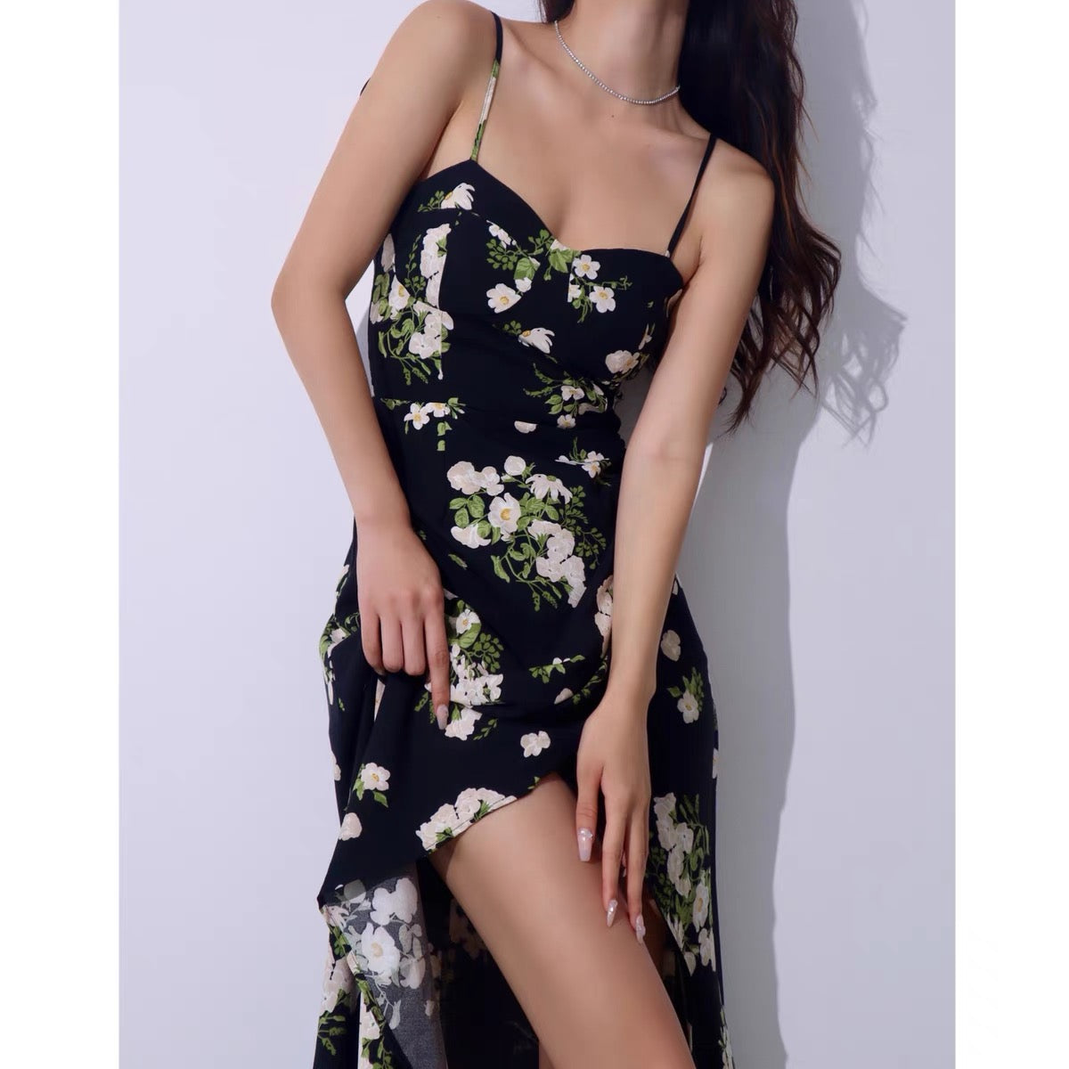 French elegant black and white flower lace-up dress female sexy side slit waist slim holiday style suspender dress