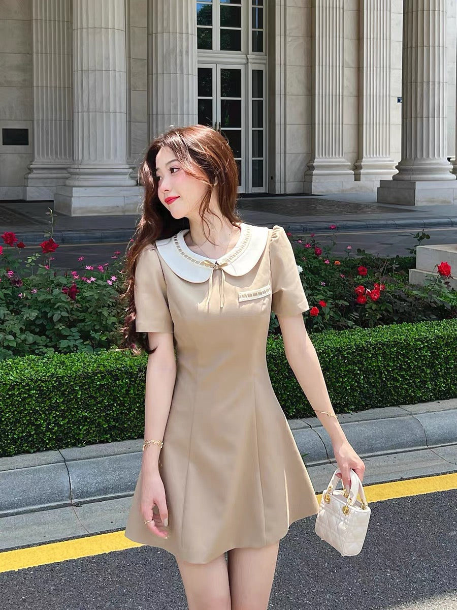 Q women's home London holiday / bright line design dress niche high-end chic light luxury small short skirt