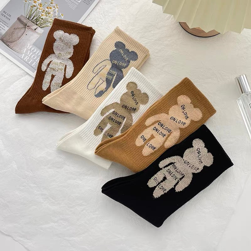 Bear alphabet socks women's spring and autumn models in the tube socks ins tide pure cotton high tube socks cute cartoon black and white stockings