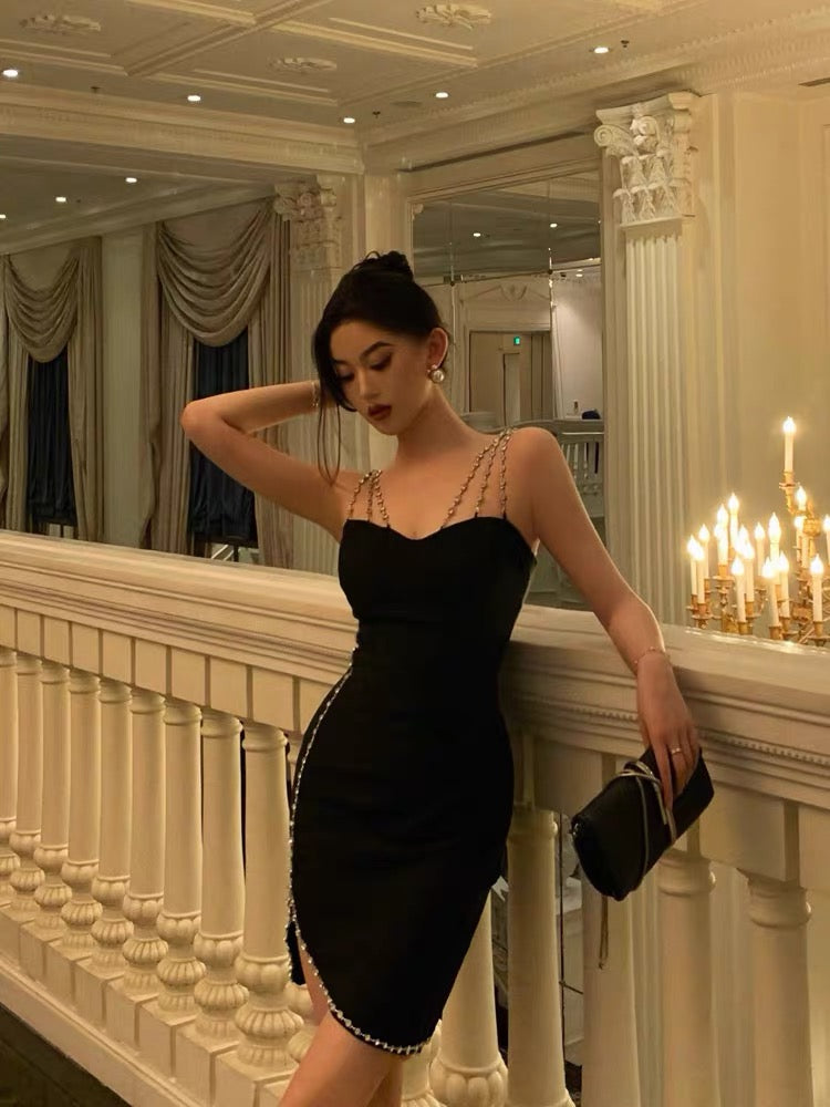 Black temperament suspender dress 2022 new women's summer French chic, Lee Nhi Boutique Black temperament suspender dress 2022 new women's summer French chic, Lee Nhi Boutique